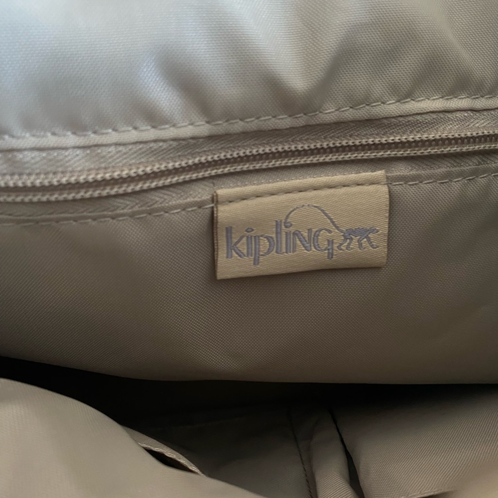 Kipling Gold Backpack with Durable Design - Picture 4 of 6
